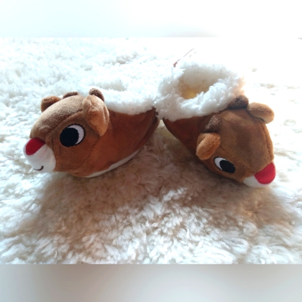 NWT Rudolph the Red Nose Reindeer 6-12 months Sherpa lined slippers